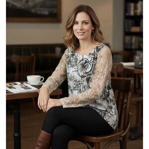 Blouse Woman’s Long Sleeve Lace Crewneck Green Size L Boho Casual